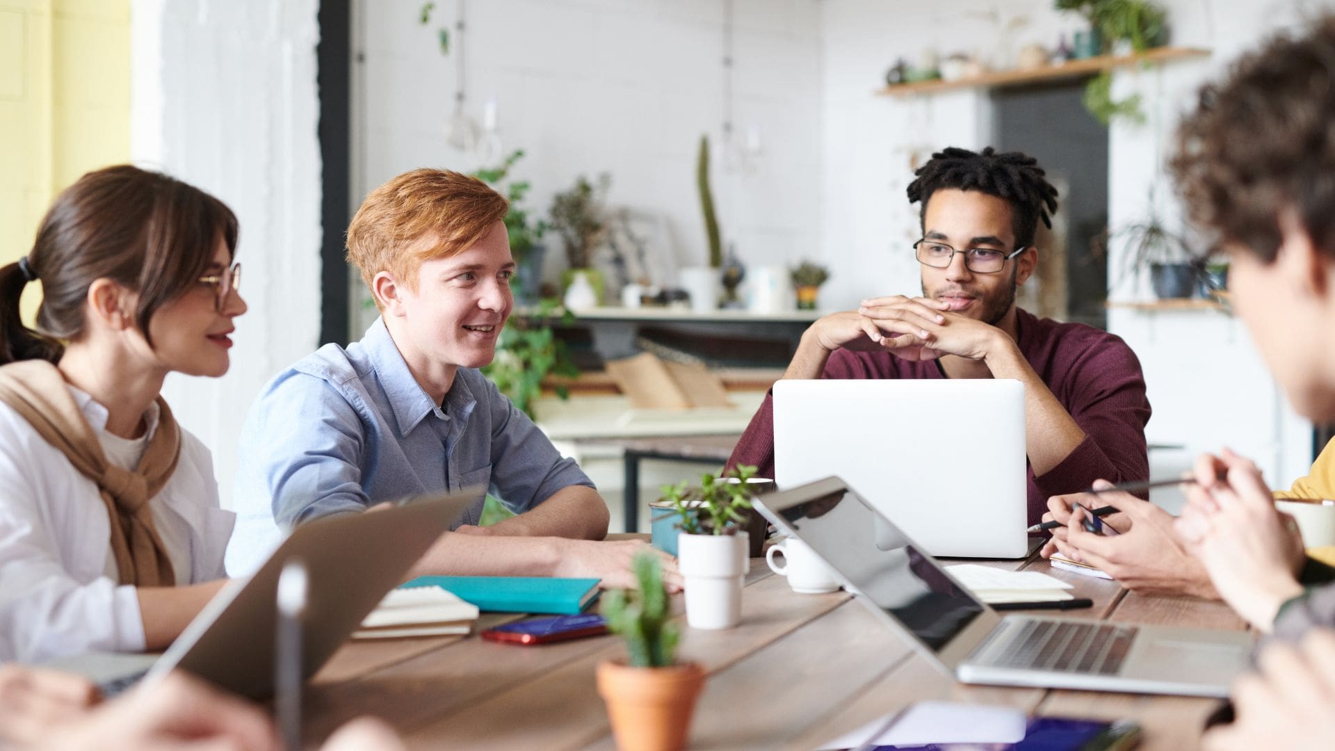 5-strategie-di-marketing-b2b-hubspot-min