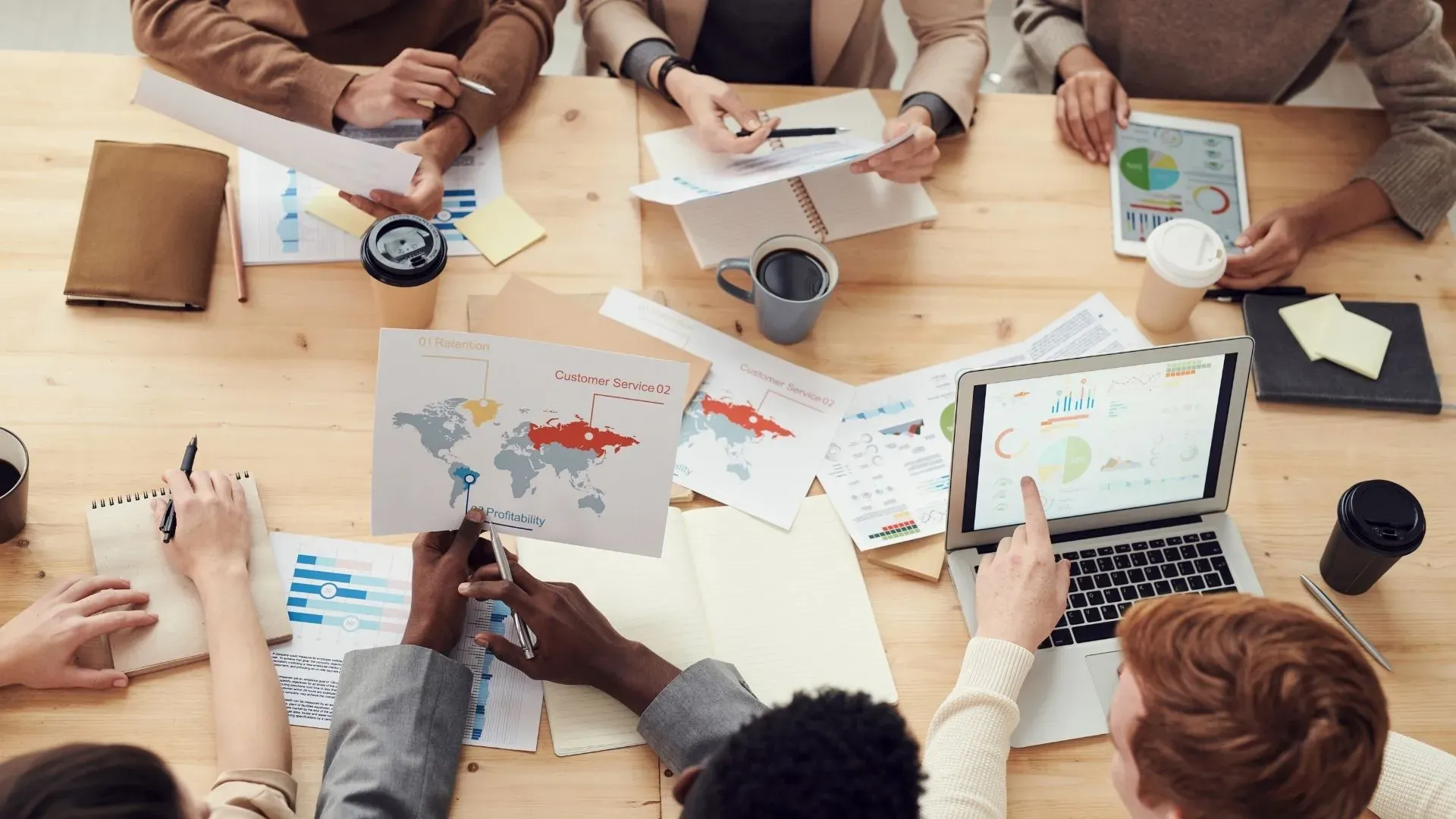 generare-lead-con-brainstorming-min_1_.webp